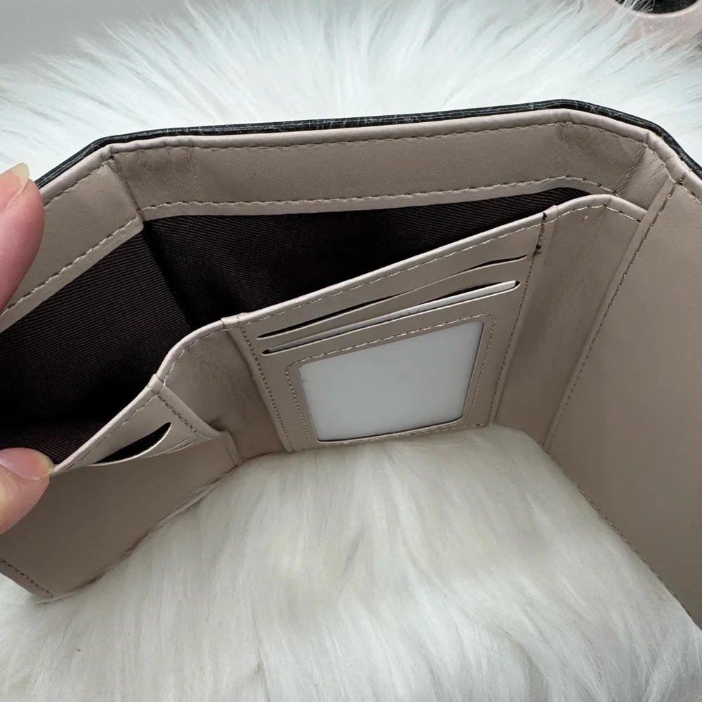 Women's Multi-Function Faux Leather Wallet in black